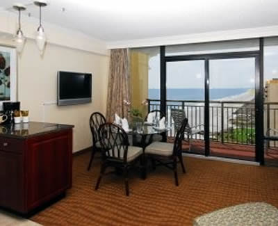 Oceanfront Condo Dining Area